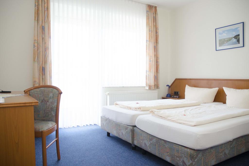 Zum Wikinger Hotel Neßmersiel Quarto foto